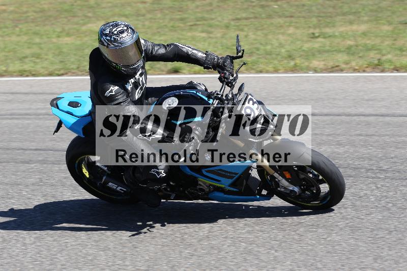 Archiv-2025/48 25.08.2025 Cornu Master School ADR/gruen-vert/93